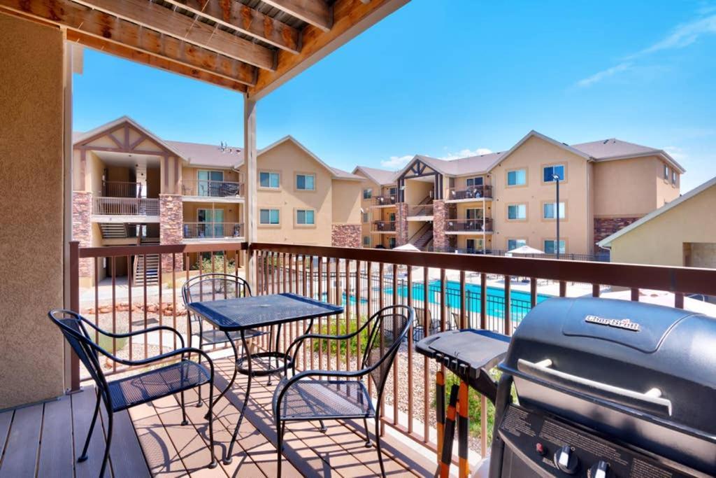 5K Top Floor Redcliff Condo, Pool & Hot Tub モアブ エクステリア 写真